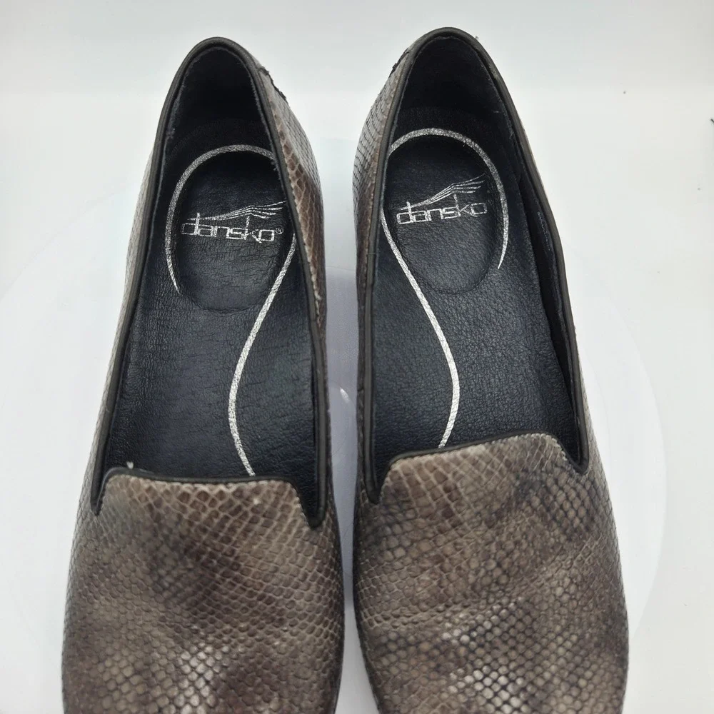 Dansko Aimee Grey Snakeskin Embossed Leather Loafers Slip On Shoes Womens 36